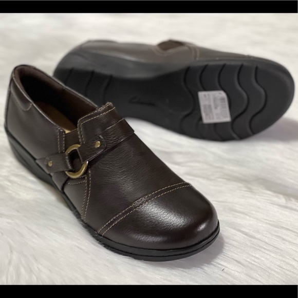 Clarks Shoes - NEW CLARKS WOMEN'S CHEYN FAME